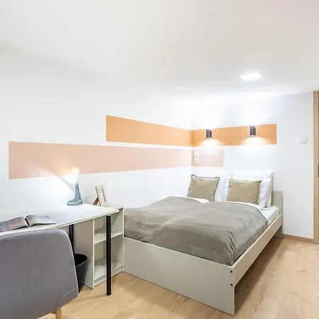 Cityscape Budget Doubledecker B Apartment Budapest
