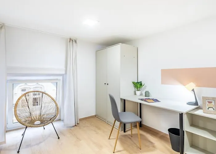 Cityscape Budget Doubledecker B * Budapest